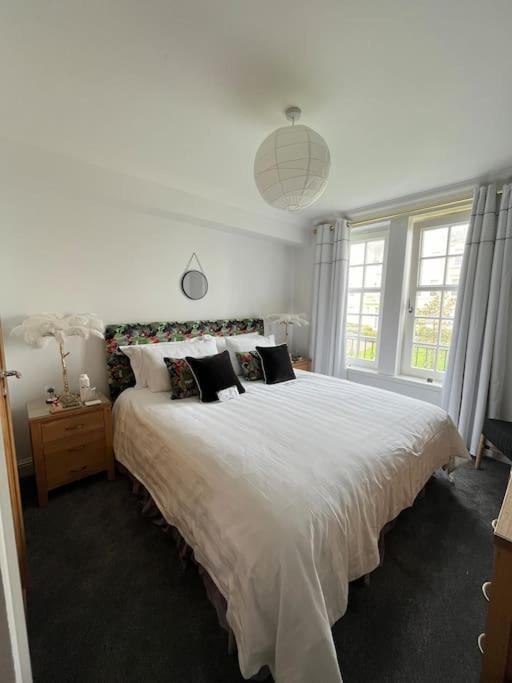 Central St Andrews 2 Bed Apartment ภายนอก รูปภาพ